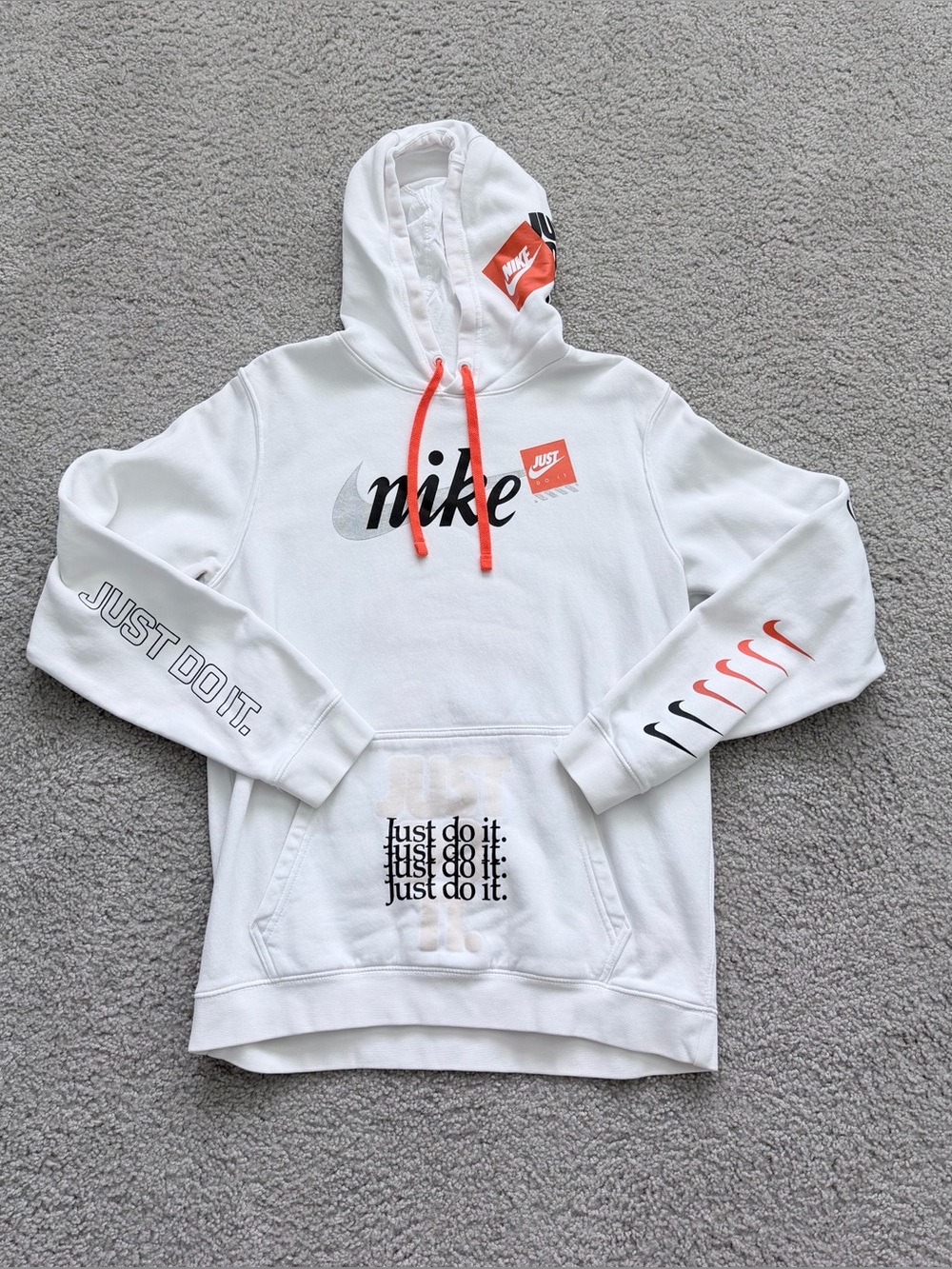 Nike Men’s Hoodie